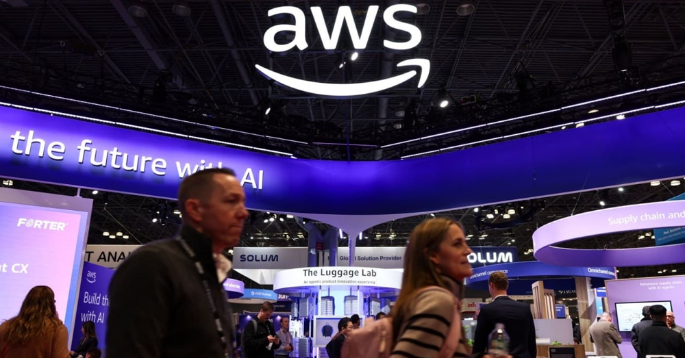 Amazon ថាការវាយប្រហារដោយដ្រូនបានធ្វើឱ្យខូចខាតដល់មជ្ឈមណ្ឌល ៣ កន្លែងនៅ UAE និងបារ៉ែន