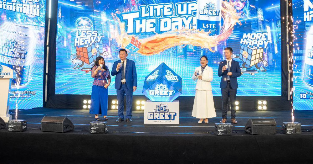 ជីវិតមានសំពាធធ្ងន់ណាស់ទៅហើយ! ដល់ពេលដែលត្រូវទម្លាក់វាចោល!