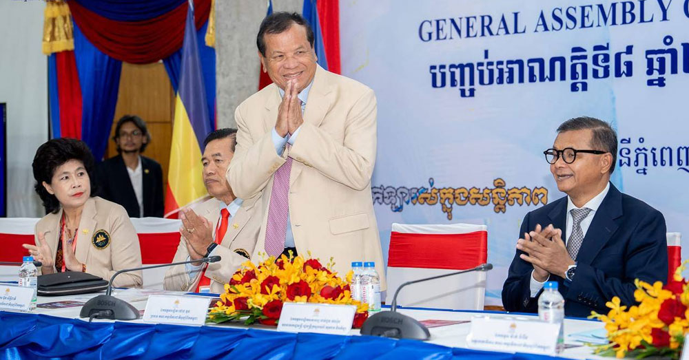 ទេសរដ្ឋមន្ដ្រី ថោង ខុន ជាប់ឆ្នោតបន្ដធ្វើប្រធានគណៈកម្មាធិការជាតិអូឡាំពិកកម្ពុជា អាណត្តិទី៩