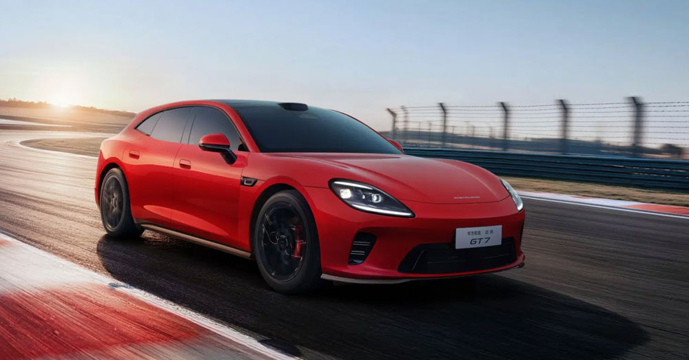 រូបរាងដូច Porsche! តើឡានអគ្គិសនី Huawei Aistaland GT7 តម្លៃខ្ទង់ប៉ុន្មាន មានចំណុចពិសេសអ្វីខ្លះ ទើបអាចធ្វើឱ្យក្រុមហ៊ុនឡានអឺរ៉ុបញាក់សាច់បាន?