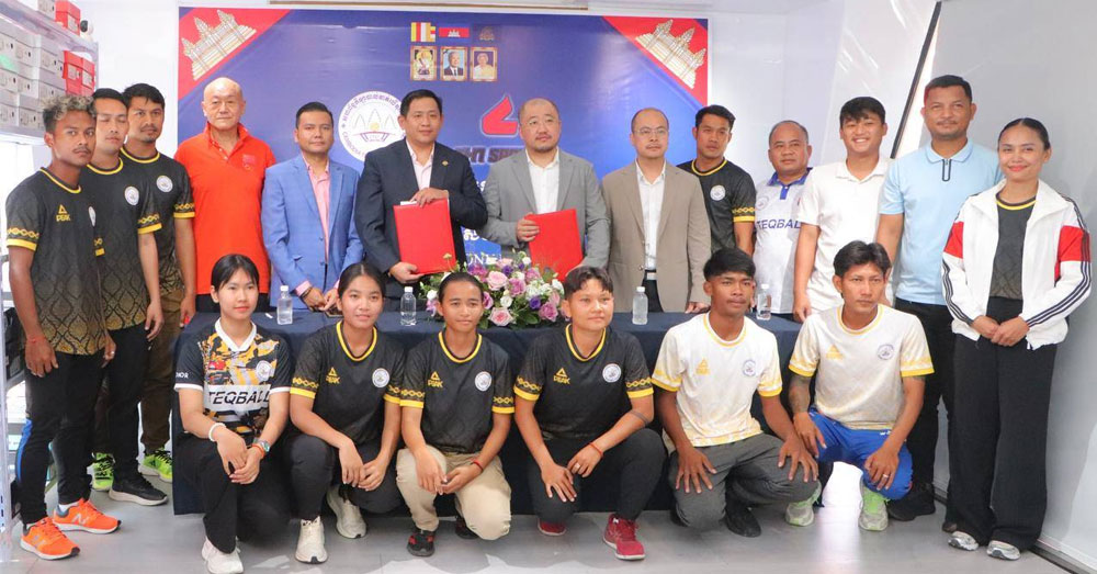 កីឡាបាល់ទាត់លើតុ រំពឹងកាន់តែរីកចម្រើន និងឈានទៅដណ្ដើមមេដាយជូនជាតិ ក្រោយមានការគាំទ្រពីឯកជន