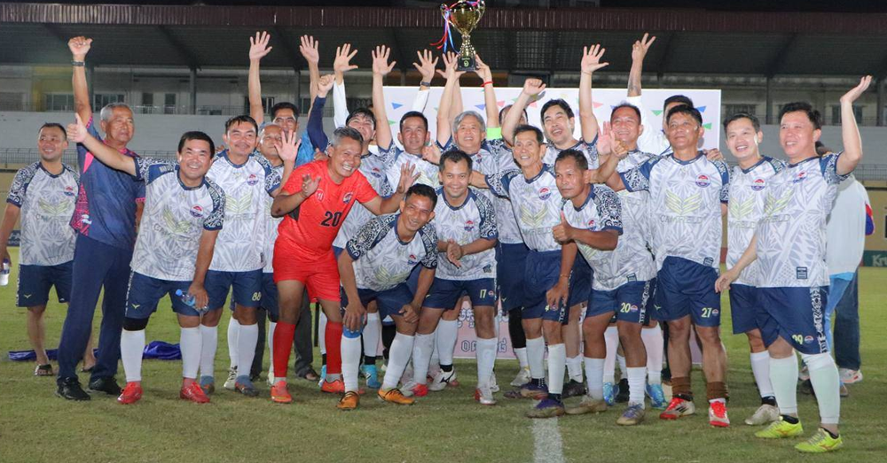 ក្រុមបាល់ទាត់វ័យចាស់ រាជធានីភ្នំពេញ គ្រងជើងឯកពានមិត្តភាព ដើម្បីអបអរសាទរពិធីបុណ្យចូលឆ្នាំថ្មី ប្រពៃណីជាតិ ឆ្នាំ២០២៦