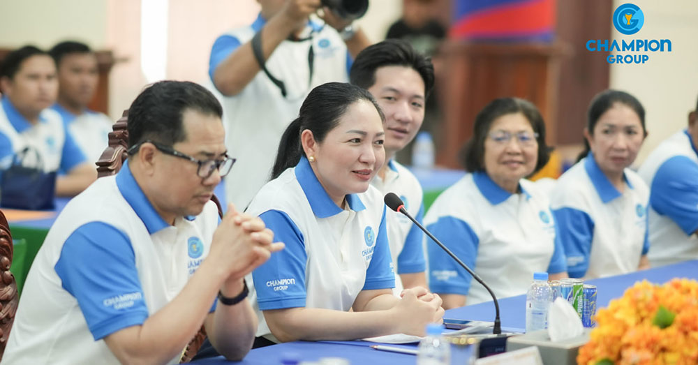 ថវិការបស់ក្រុមហ៊ុន ឆេមពាន​ គ្រុប បានពីការប្រគុំតន្ត្រី Nico The Solo Concert បានប្រគល់ជូនវីរកងទ័ពដោយផ្ទាល់ហើយ