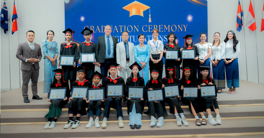 ELT ៣៤ ឆ្នាំ នៃការអប់រំភាសាអង់គ្លេស ដើម្បីកសាងធនធានមនុស្សសម្រាប់អនាគតកម្ពុជា