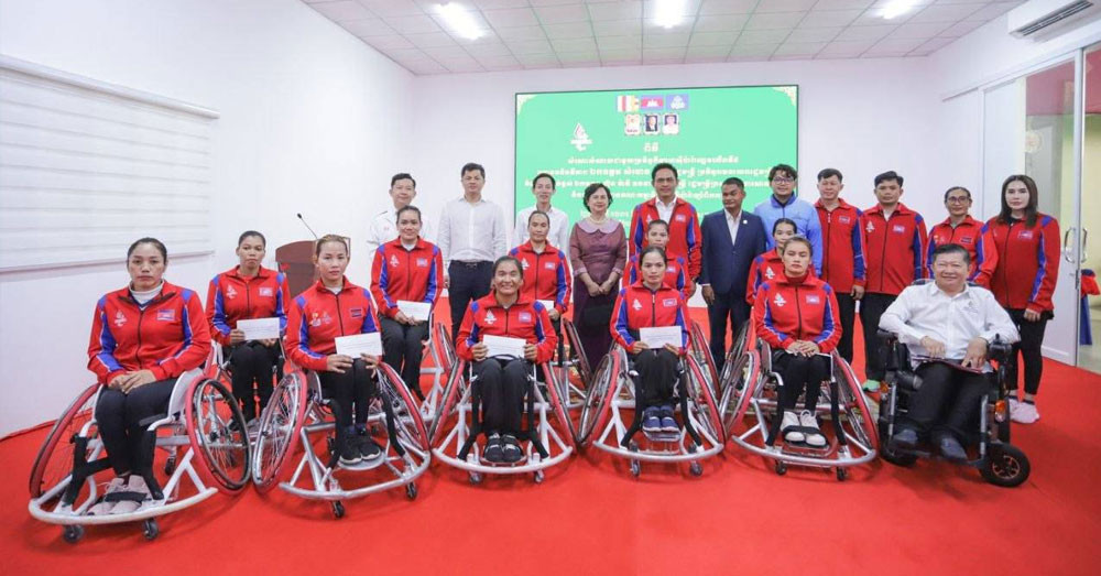 ប្រតិភូកីឡាប៉ារ៉ាឡាំពិកម្ពុជា ទទួលបានការលើកទឹកចិត្ត មុនចូលរួមព្រឹត្តិការណ៍អាស៊ីប៉ារ៉ាហ្គេម នៅជប៉ុន