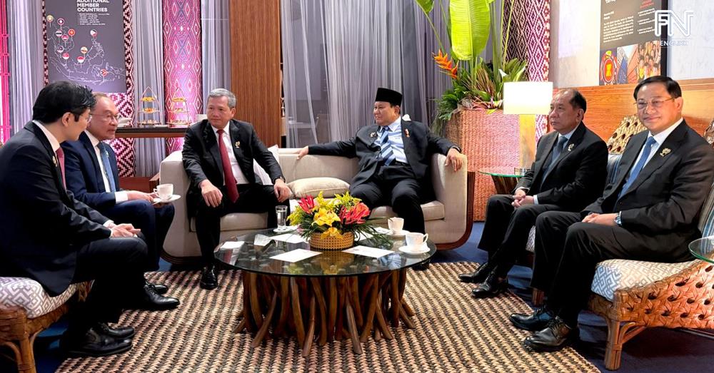 PM Hun Manet Holds Informal Talks with ASEAN Leaders ahead of 48th ASEAN Summit in the Philippines