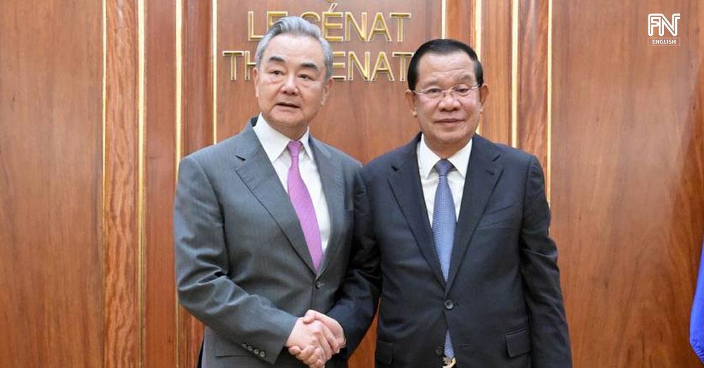 Cambodian Acting Head of State Receives Chinese FM