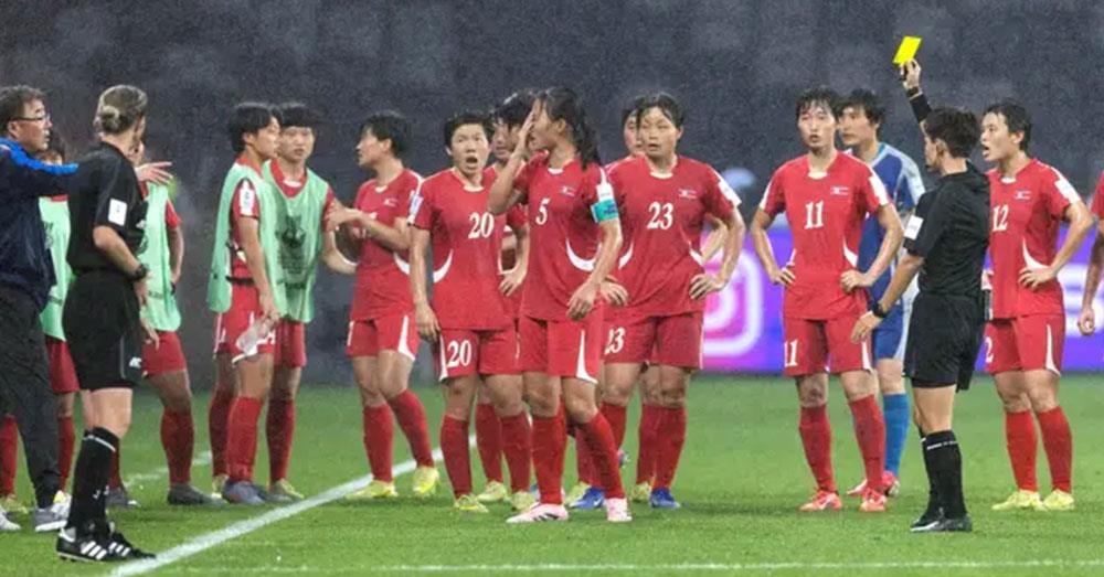 ស្រ្តីកូរ៉េខាងជើង បដិសេធមិនលេង និងចាកចេញពីទីលាន ពេលប៉ះក្រុមចិន នៅ Women’s Asian Cup 2026