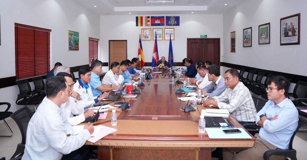 ក្រសួងអប់រំ កោះប្រជុំថ្នាក់ដឹកនាំសហព័ន្ធជាតិចំនួន ២ ក្រោយរាជរដ្ឋាភិបាល អនុញ្ញាតឲ្យធ្វើម្ចាស់ផ្ទះជើងឯកអាស៊ី