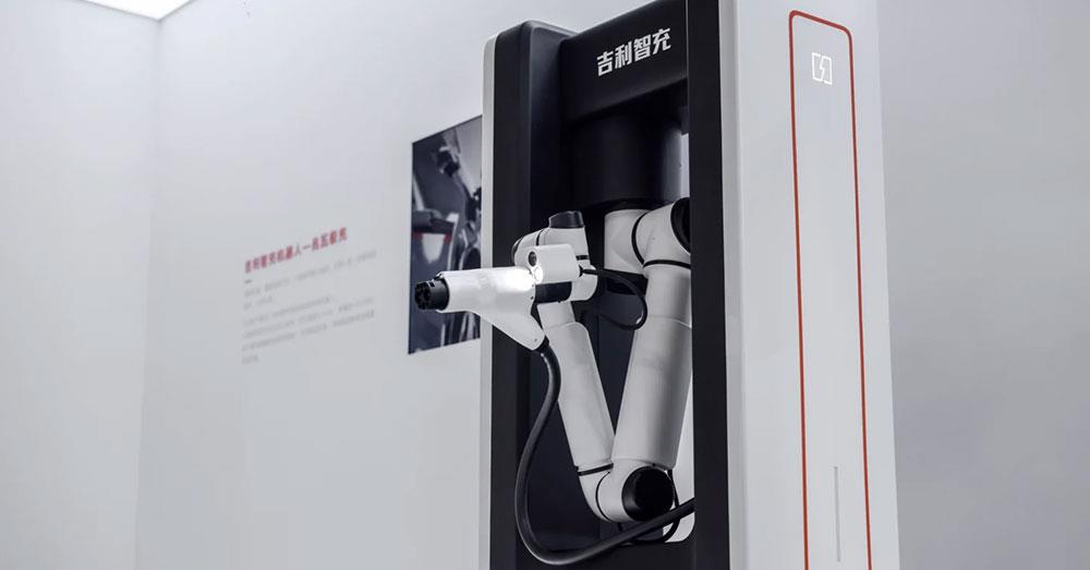 Geely បង្ហាញបច្ចេកវិទ្យាសាករថយន្តអគ្គិសនីអតិបរមារ 2.2MW! តើក្លាយជាការប្រជែងនឹង BYD មែនទេ?